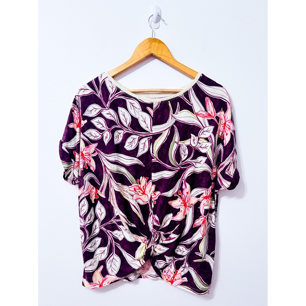 REITMANS Purple Floral Twist Front Stretch Short Sleeve Top Large